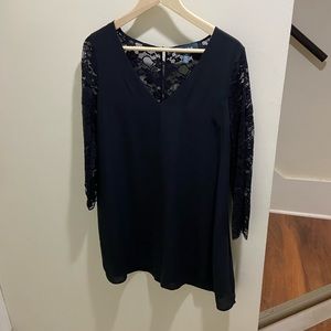 Lace sleeve and back button up black Modcloth shift dress